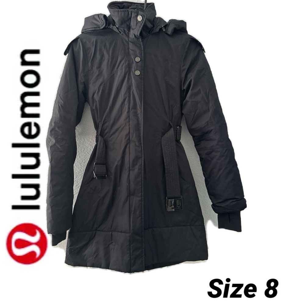 Lululemon Parka Size 8 insulated black​